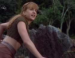 extant_XenaWarriorPrincess_2x01-OrphanOfWar_02442