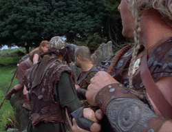 extant_XenaWarriorPrincess_2x01-OrphanOfWar_02473