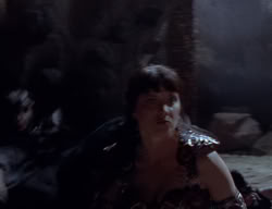 extant_XenaWarriorPrincess_2x01-OrphanOfWar_02483
