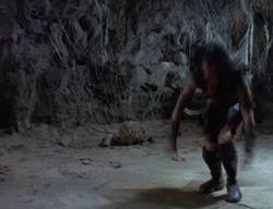 extant_XenaWarriorPrincess_2x01-OrphanOfWar_02486