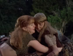 extant_XenaWarriorPrincess_2x01-OrphanOfWar_02511