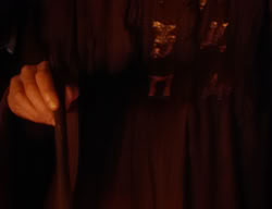 extant_XenaWarriorPrincess_2x01-OrphanOfWar_02562
