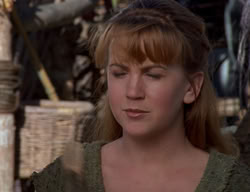 extant_XenaWarriorPrincess_2x01-OrphanOfWar_02753