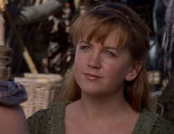 extant_XenaWarriorPrincess_2x01-OrphanOfWar_02793