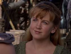 extant_XenaWarriorPrincess_2x01-OrphanOfWar_02801