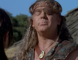 extant_XenaWarriorPrincess_2x01-OrphanOfWar_02852