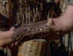 extant_XenaWarriorPrincess_2x01-OrphanOfWar_02869