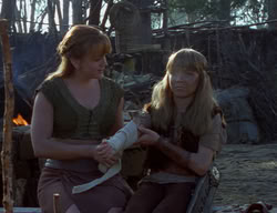 extant_XenaWarriorPrincess_2x01-OrphanOfWar_02893