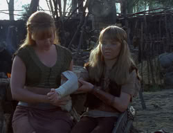 extant_XenaWarriorPrincess_2x01-OrphanOfWar_02901