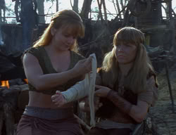 extant_XenaWarriorPrincess_2x01-OrphanOfWar_02908