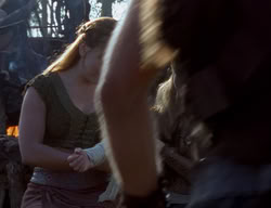 extant_XenaWarriorPrincess_2x01-OrphanOfWar_02912
