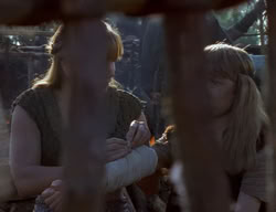 extant_XenaWarriorPrincess_2x01-OrphanOfWar_02927