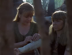 extant_XenaWarriorPrincess_2x01-OrphanOfWar_02929
