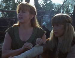 extant_XenaWarriorPrincess_2x01-OrphanOfWar_02934