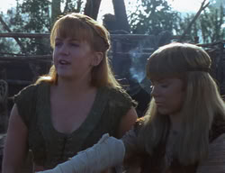 extant_XenaWarriorPrincess_2x01-OrphanOfWar_02935