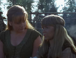 extant_XenaWarriorPrincess_2x01-OrphanOfWar_02942