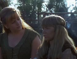 extant_XenaWarriorPrincess_2x01-OrphanOfWar_02943