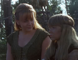 extant_XenaWarriorPrincess_2x01-OrphanOfWar_02951