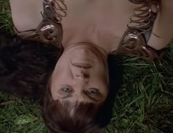 extant_XenaWarriorPrincess_2x01-OrphanOfWar_03116