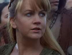 extant_XenaWarriorPrincess_2x01-OrphanOfWar_03206