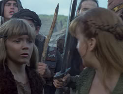 extant_XenaWarriorPrincess_2x01-OrphanOfWar_03210
