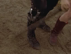 extant_XenaWarriorPrincess_2x01-OrphanOfWar_03236