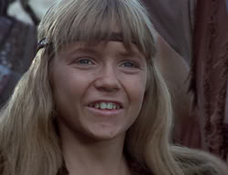 extant_XenaWarriorPrincess_2x01-OrphanOfWar_03329
