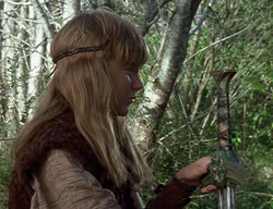 extant_XenaWarriorPrincess_2x01-OrphanOfWar_03343