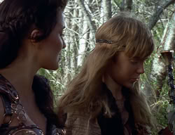 extant_XenaWarriorPrincess_2x01-OrphanOfWar_03428