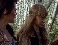 extant_XenaWarriorPrincess_2x01-OrphanOfWar_03496