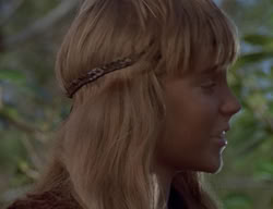 extant_XenaWarriorPrincess_2x01-OrphanOfWar_03628