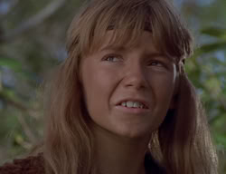 extant_XenaWarriorPrincess_2x01-OrphanOfWar_03631