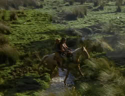 extant_XenaWarriorPrincess_2x02-RememberNothing_00053