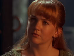 extant_XenaWarriorPrincess_2x02-RememberNothing_00147