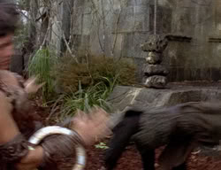 extant_XenaWarriorPrincess_2x02-RememberNothing_00249