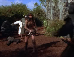 extant_XenaWarriorPrincess_2x02-RememberNothing_00285