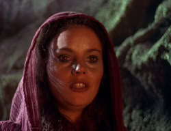 extant_XenaWarriorPrincess_2x02-RememberNothing_00353
