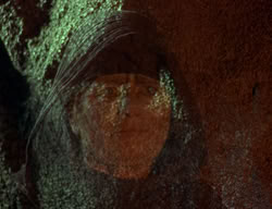 extant_XenaWarriorPrincess_2x02-RememberNothing_00451