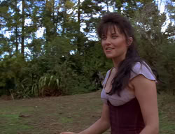 extant_XenaWarriorPrincess_2x02-RememberNothing_00527