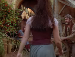 extant_XenaWarriorPrincess_2x02-RememberNothing_00871