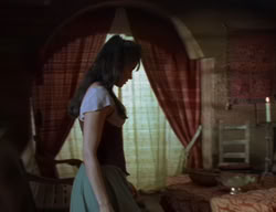 extant_XenaWarriorPrincess_2x02-RememberNothing_00905