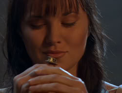 extant_XenaWarriorPrincess_2x02-RememberNothing_00974