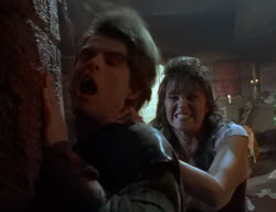 extant_XenaWarriorPrincess_2x02-RememberNothing_00987