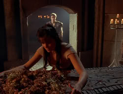 extant_XenaWarriorPrincess_2x02-RememberNothing_01096