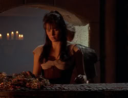 extant_XenaWarriorPrincess_2x02-RememberNothing_01174