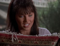extant_XenaWarriorPrincess_2x02-RememberNothing_01426