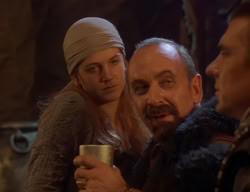 extant_XenaWarriorPrincess_2x02-RememberNothing_01816