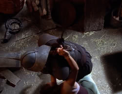 extant_XenaWarriorPrincess_2x02-RememberNothing_02448