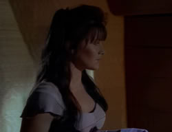 extant_XenaWarriorPrincess_2x02-RememberNothing_02532