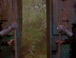 extant_XenaWarriorPrincess_2x02-RememberNothing_02948